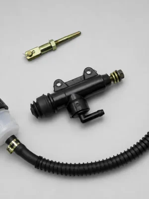 Bremspumpe Bremszylinder hinten für Beta RR 50 125 Derbi GPR Rieju MRT SMX RMX Aktuell