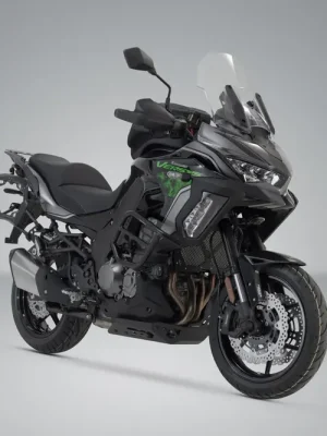 SW-Motech PRO Seitenträger Schwarz. Kawasaki Versys 1000 (18-) / 1100 (24-). Schnäppchen