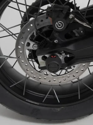 Nur Heute SW-Motech Sturzpad-Kit für Hinterachse Schwarz. Triumph Tiger 800 (10-)/ 900 (19-).